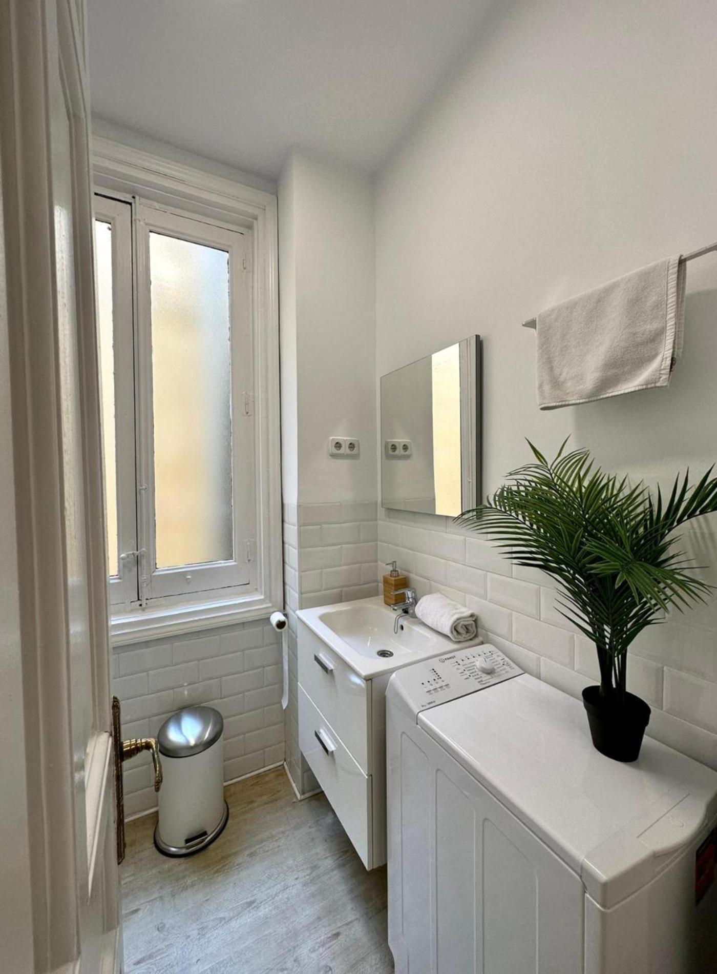Central Loft Para 3Pax En Huertas-Cortes Madrid Luaran gambar