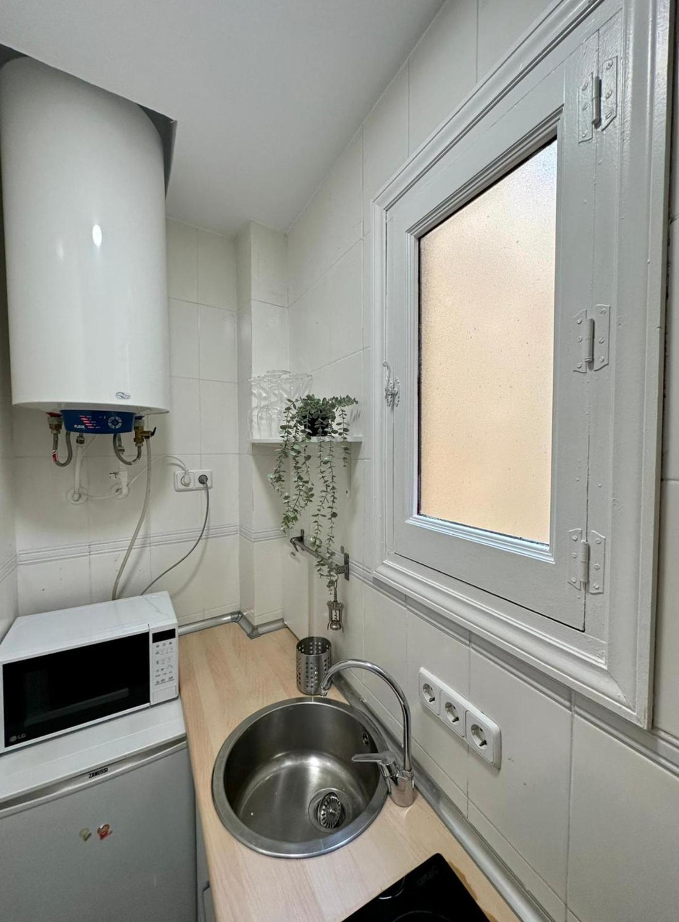 Central Loft Para 3Pax En Huertas-Cortes Madrid Luaran gambar